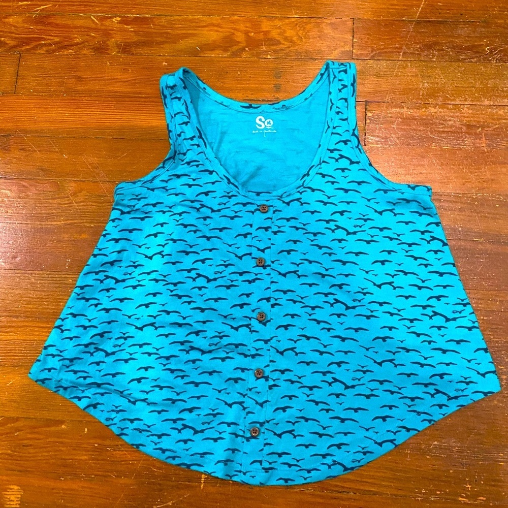 Seaside bird button tank top